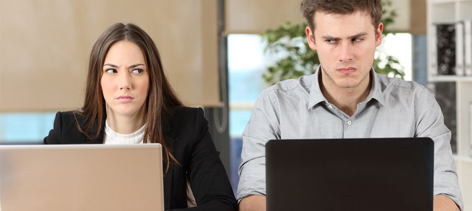 10 Ways to Manage Office Conflict - Feature